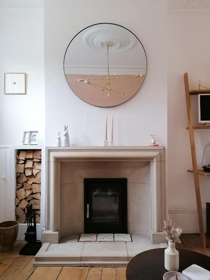 Unique City Centre House With Log Burner & Courtyard 노리치 외부 사진